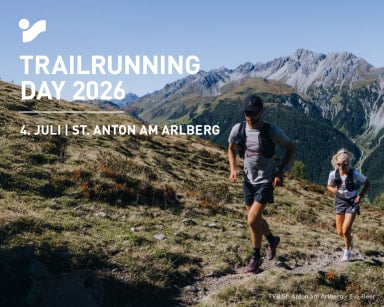Trailrunning Day am 4. Juli in St. Anton am Arlberg : Zwei Trailrunner auf Bergpfad.