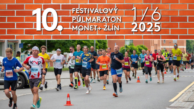 Běžci na Festivalovém půlmaratonu Zlín v ulicích města.