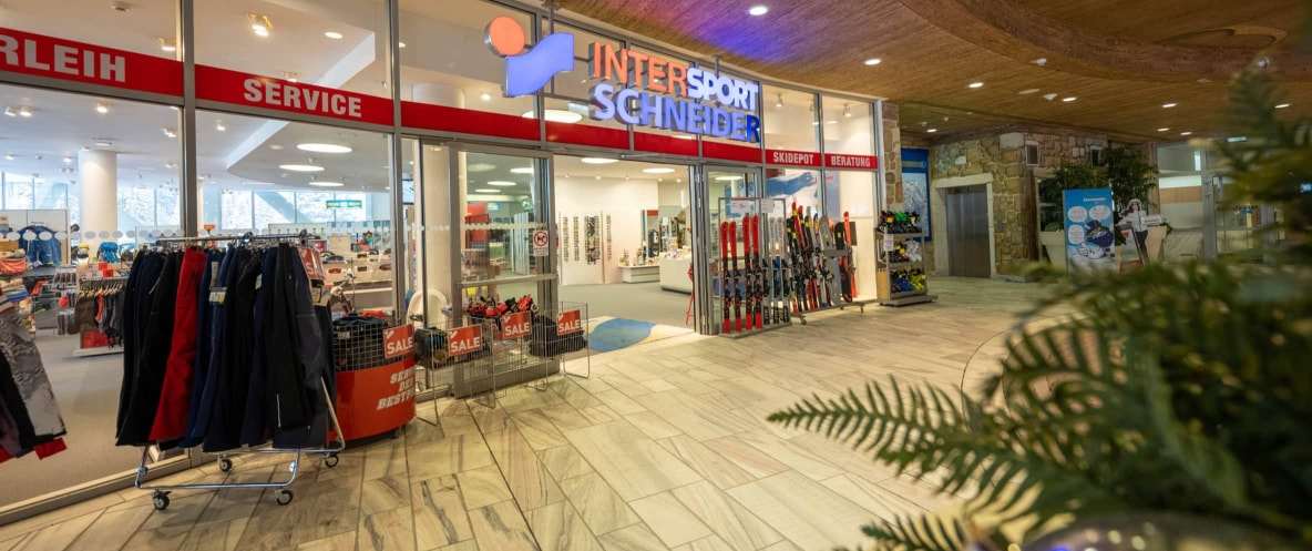 Der INTERSPORT Shop Schneider Flachau.