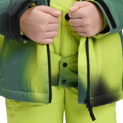 Nahaufnahme einer Jacke mit Farbverlauf und Reißverschluss.