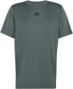 Graues Herren-T-Shirt von Adidas mit Logo auf der Brust und feinem Streifenmuster.