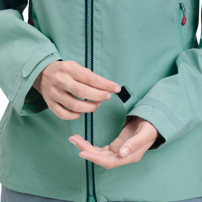 McKINLEY Reese AQM 15.15 2,5L Hardshelljacke mit Kapuze