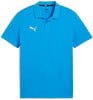 Ein blaues Puma Poloshirt mit kurzen Ärmeln und Logo auf der Brust.