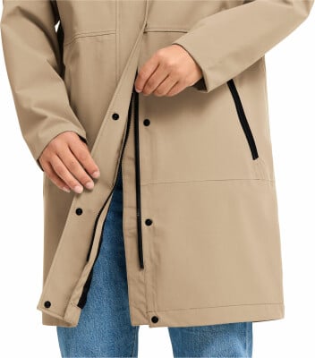 Jack Wolfskin Onera 2L Regenmantel mit Kapuze Jack Wolfskin Onera 2L Regenmantel mit Kapuze
