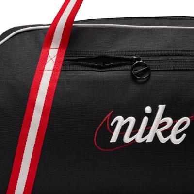 Nike W Gym Club Plus Retro női sporttáska
