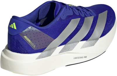 Blauer Adidas Laufschuh mit reflektierenden Streifen und Lightstrike Pro Schriftzug. Blauer Adidas Laufschuh mit reflektierenden Streifen und Lightstrike Pro Schriftzug.