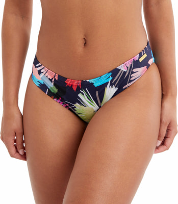 Firefly M&MC Melly, bikiny