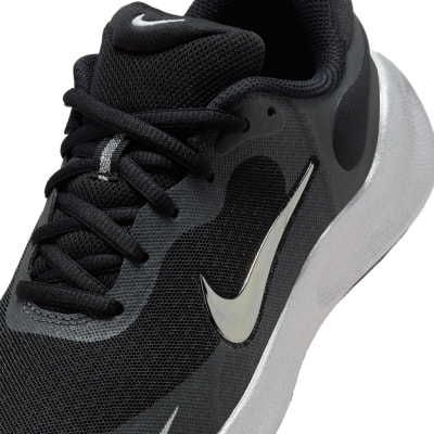 Nike Revolution 7 SE (GS) Trainingsschuhe
