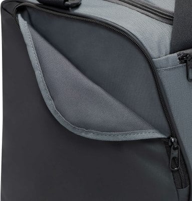 Nike Brasilia 9.5 sportovní taška