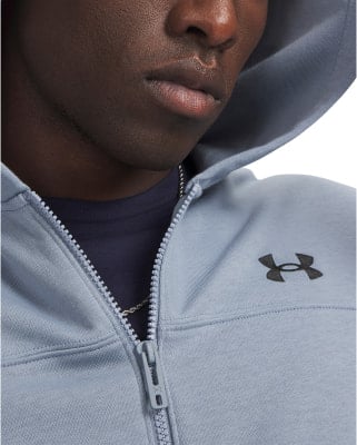 Under Armour Rival Lightweight Trainingsjacke mit Kapuze Under Armour Rival Lightweight Trainingsjacke mit Kapuze