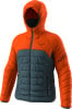 Orange Daunenjacke mit grauen Einsätzen und Kapuze.