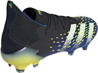 Predator Freak. 1 FG Fußballschuhe