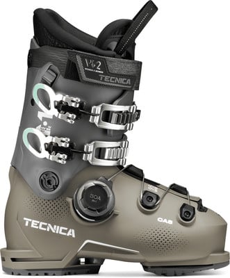 Damen-Skischuh von Technica mit BOA-System und verstellbarer Schnalle. Damen-Skischuh von Technica mit BOA-System und verstellbarer Schnalle.