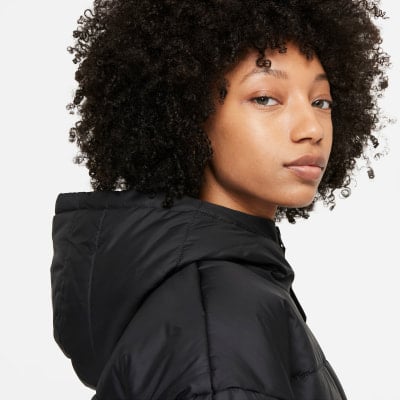 Nike Nike Nike Sportswear Therma-FIT Classic, dámska bunda