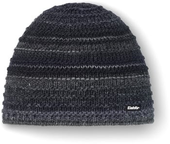 Graue Strickmütze mit Streifenmuster und Eisbär-Logo.