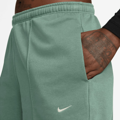 Nike NSW Offline Chill FT Női rövidnadrág