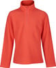 Ein orangefarbener Pullover mit Struktur und halbem Reißverschluss.