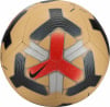Nike Pitch Fußball