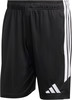 Schwarze Adidas Shorts mit weißen Streifen und Logo am Bein.