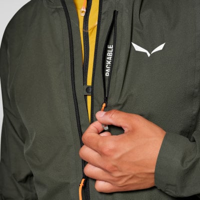 Salewa Pedroc 2 Powertex 2.5 Light Hardshelljacke mit Kapuze Salewa Pedroc 2 Powertex 2.5 Light Hardshelljacke mit Kapuze