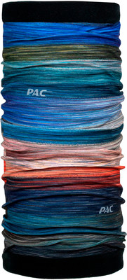 Ein Schlauchtuch mit buntem Streifenmuster und PAC-Logo.