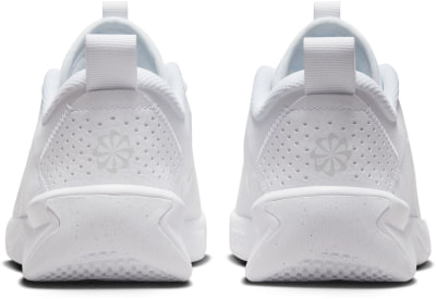 Nike Det. športová obuv Omni Multi-Court GS,gumová podošva, veï. SRN