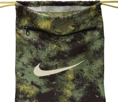 Nike Brasilia 9.5 Camo tornazsák
