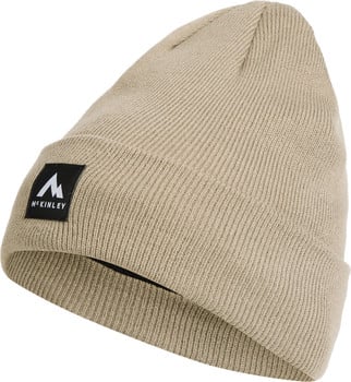Beige Strickmütze von McKinley mit schwarzem Logo-Patch.
