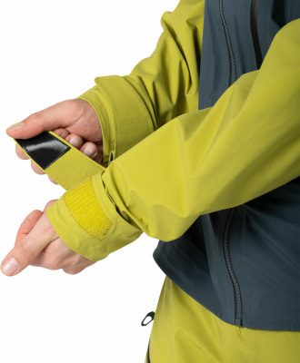 Dynafit Blacklight 3L Tourenjacke mit Kapuze