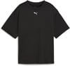 Schwarzes Puma-T-Shirt mit kurzen Ärmeln und weißem Logo auf der Brust.