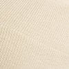 Beiger Strickstoff mit feinem Rippenmuster.