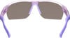 Eine violette Sportbrille mit braunen Gläsern und transparentem Rahmen.