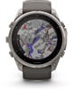 Eine Garmin Smartwatch mit GPS-Karte des Luganersees und Umgebung.