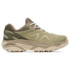 Khaki dámská turistická obuv Merrell s růžovými detaily a membránou Gore-Tex.