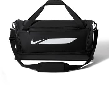Čierna športová taška Nike s logom a popruhmi.