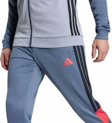 adidas TIRO 26 Essentials Trainingsanzug