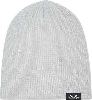Graue Oakley-Strickmütze mit dezentem Logo unten rechts.