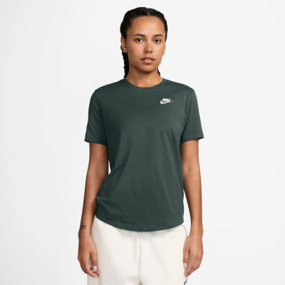Nike Sportswear Club női póló