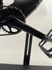 Detail der Fahrradkurbelgarnitur und des Kettenblatts von Praxis.