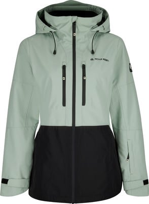 Damenjacke von Active Rebel mit Kapuze, zwei Brusttaschen und schwarzem Unterteil. Damenjacke von Active Rebel mit Kapuze, zwei Brusttaschen und schwarzem Unterteil.