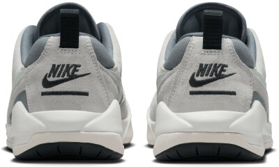 Nike Jordan CMFT Era BB férfi cipő