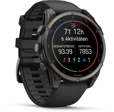 Eine Garmin Smartwatch mit schwarzem Armband und Zifferblatt, das Aktivitäten anzeigt. Eine Garmin Smartwatch mit schwarzem Armband und Zifferblatt, das Aktivitäten anzeigt.