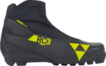 Schwarzer Fischer RC3 Classic Langlaufschuh mit gelben Details.