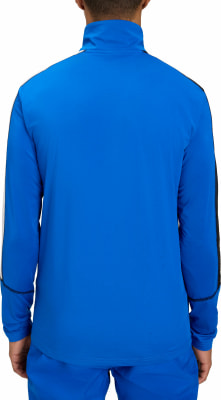 Rückansicht einer blauen Sportjacke mit weißem und schwarzem Streifen am Ärmel. Rückansicht einer blauen Sportjacke mit weißem und schwarzem Streifen am Ärmel.