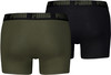 Zwei Puma Boxershorts, eine khaki und eine schwarze, mit Puma-Logo auf dem Bund.