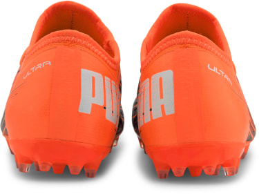 Ultra 31 MG Fußballschuhe