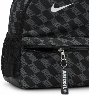 Nike Y Nk Brsla Jdi Mni Bk Aop Fa25 Rucksack Nike Y Nk Brsla Jdi Mni Bk Aop Fa25 Rucksack