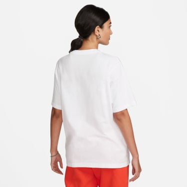 Sportswear Essentail T-Shirt