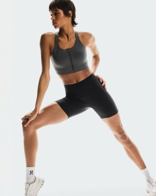 On Performance Tights Short běžecké kraťasy 