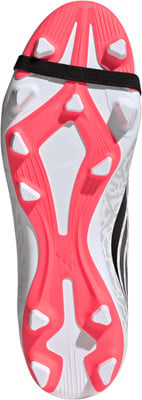 Fußballschuhsohle mit rosa und weißen Stollen und schwarzem Riemen.